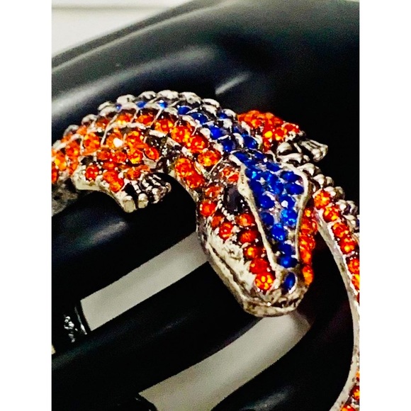 Rhinestone Crocodile Hinged Bangle Bracelet - Picture 4 of 12